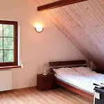 Swierkowy Zakatek 度假居 Rekownica